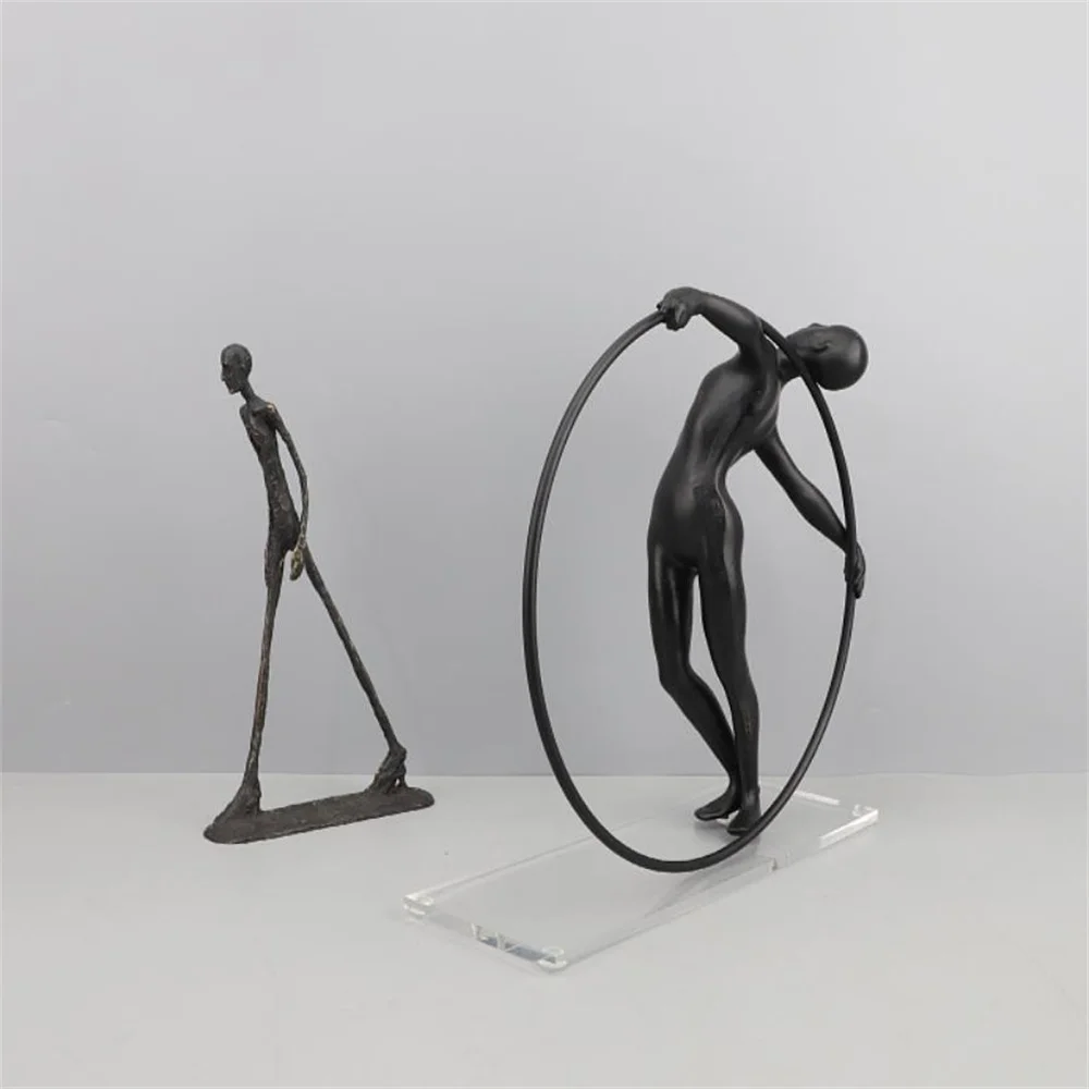 Homem andando estátua decoraçã - Art Craft New Year avaliação e preço