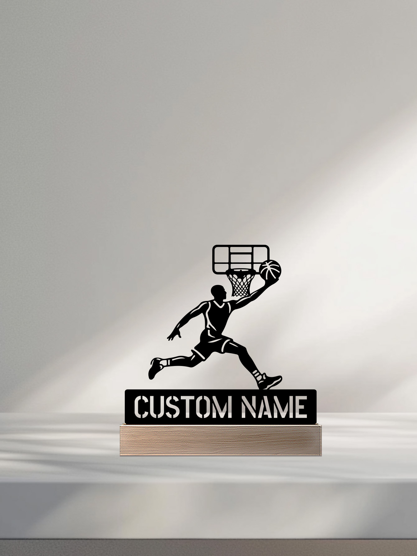 Estátua de metal com nome pers - Art Craft And avaliação e preço